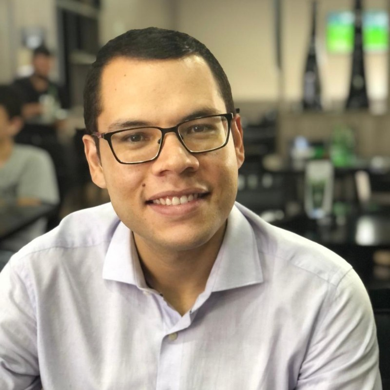 Augusto Macedo - Engenheiro Eletrônico